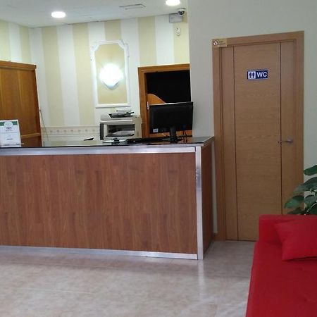 Pension Calfred II Logrono Bagian luar foto
