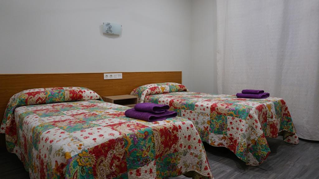 Pension Calfred II Logrono Bagian luar foto