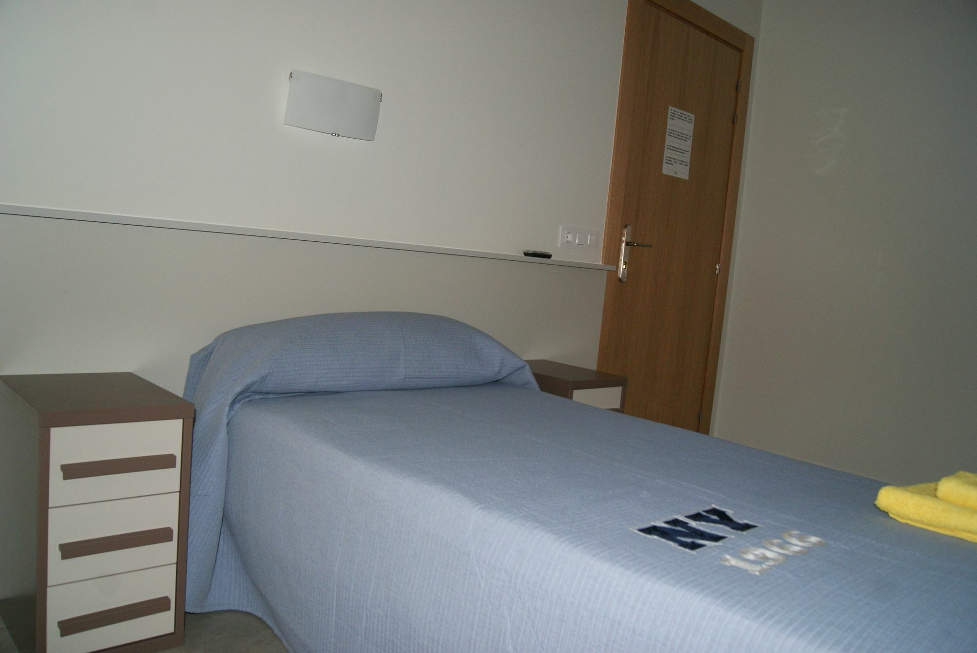 Pension Calfred II Logrono Bagian luar foto