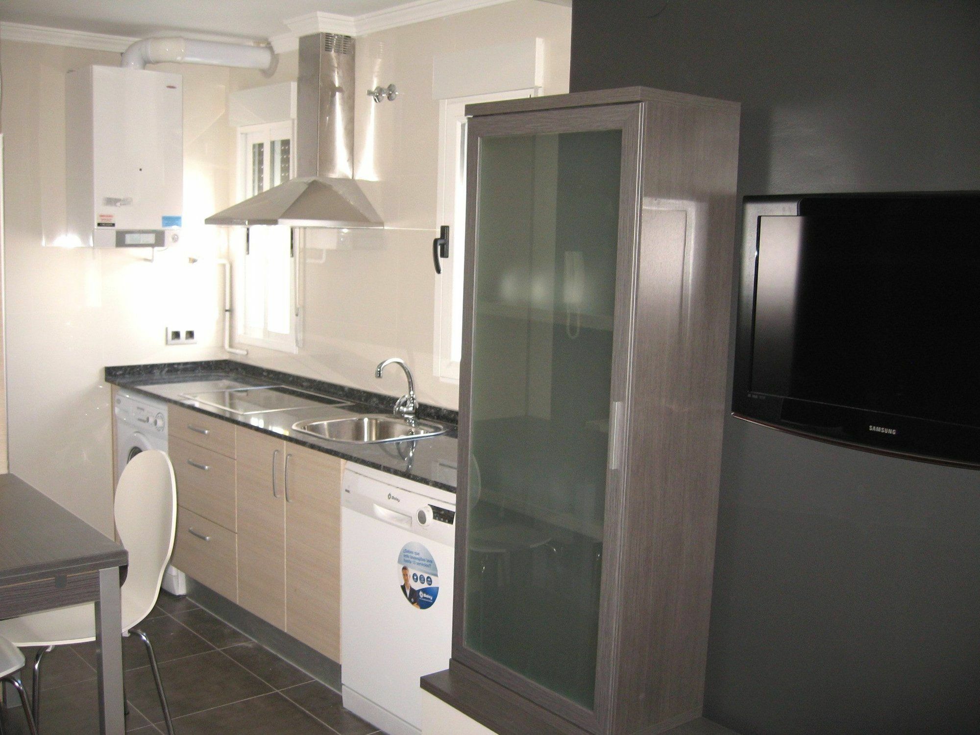 Pension Calfred II Logrono Bagian luar foto