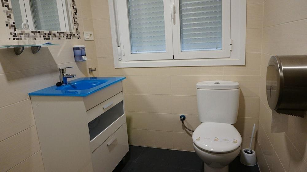 Pension Calfred II Logrono Bagian luar foto